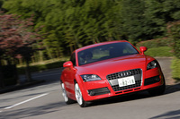 アウディTTクーペ 2.0TFSI（FF/2ペダル6MT）／3.2クワトロ（4WD/2ペダル6MT）【試乗速報】