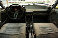 「CXパラス」のインテリア。