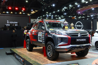 アジアクロスカントリーラリー2022で総合優勝を果たしたチーム三菱ラリーアートの「トライトン」（現行モデル）。