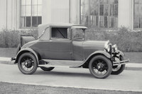 「T型」の後継モデルとして1927年に発売された「A型」。設計は刷新され、生産も新しいリバールージュ工場で行われた。