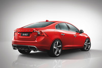 「ボルボS60 T6 AWD R-DESIGN」