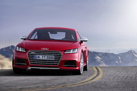 「アウディTTSクーペ」