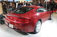 【東京モーターショー2005】「小沢コージはこう見る！」アストンマーティンV8ヴァンテージ「久々に“飼っておきたい”感じ」の画像