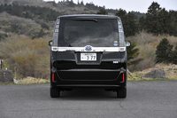 トヨタ・ヴォクシー ハイブリッドV 7人乗り（FF/CVT）【試乗記】の画像