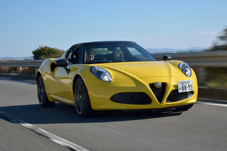 アルファロメオ 4C スパイダー 2015年モデルの価格・グレード一覧 価格.com