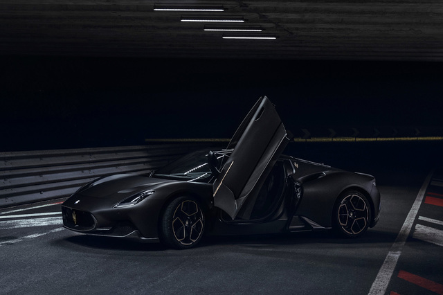 売切限定在庫限り！着るだけで痩せるセリテラボディ黒黒2枚25999円 楽天市場】Supreme 24aw x Frank Frazetta Death Dealer Tee Size-L