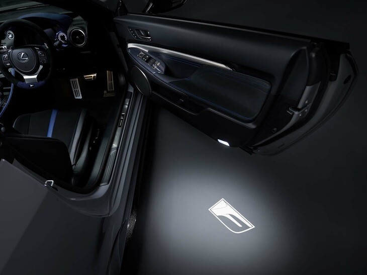 プロジェクションカーテシイルミ