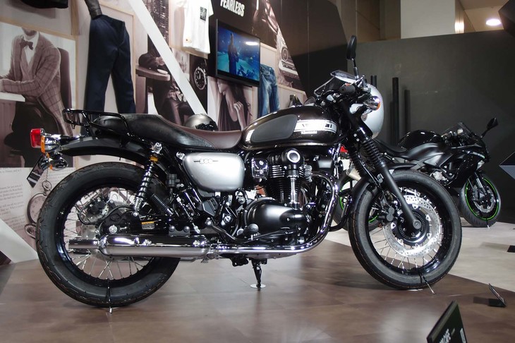 カワサキW800カフェ