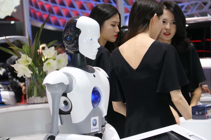 今年はさまざまな人工知能（AI）ロボットも、多くのブランドのブースで見られた。