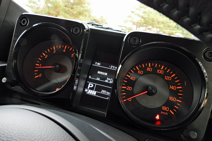 スズキ・ジムニー ノマド（メータークラスター）