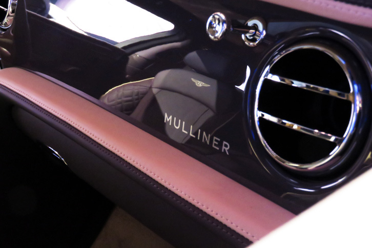 ベントレー・ミュルザンヌ スピード ホールマークシリーズbyマリナー（インストゥルメントパネルまわり）