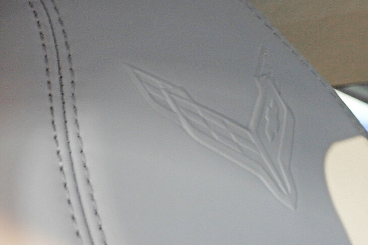 シボレー・コルベットE-Ray（シート）