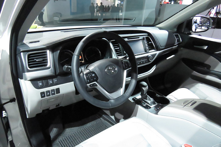 トヨタ・ハイランダー ハイブリッド