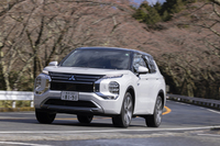 三菱アウトランダーPエグゼクティブパッケージ（前編）の画像