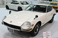 1975年「日産フェアレディZ-L」。オプションのヘッドライトカバーが装着されていることを除き、エクステリアは工場出荷時のまま。