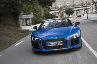 バルセロナ空港を後にして、市街地を行く。試乗車には可変ダンパーの「アウディ・マグネティック・ライド」が装着されていた。