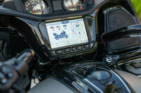 インディアンが新型車「パースート」を発売　大排気量エンジンを搭載したビッグツアラーの画像