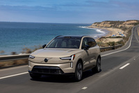 ボルボが「2030年までの新車全EV化」を調整　EVとPHEVで90～100％を構成