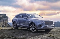 ベントレーがSUV「ベンテイガ」の改良版を発表　デザインを改め利便性も向上