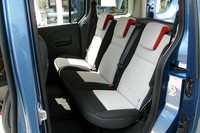 「ルノー・カングー」に上級グレード登場の画像