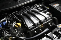 「メガーヌ」に搭載される2リッターエンジンは、ルノー日産アライアンスが共同開発したもの。最高出力140ps、最大トルク19.9kgmを発生する。