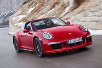 「ポルシェ911タルガ4 GTS」
    