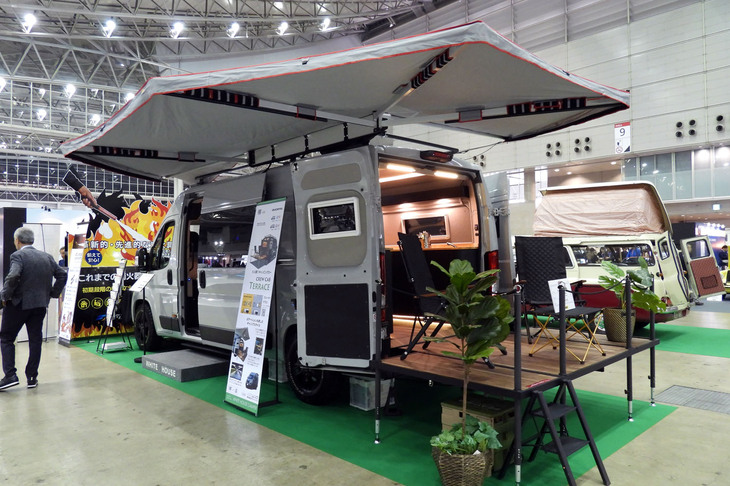 フィアット・デュカト クルーキャブテラス（2024年）／ホワイトハウス