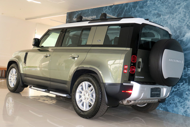 ランドローバー・ディフェンダー110 アドベンチャーパック装着車（エクステリア）