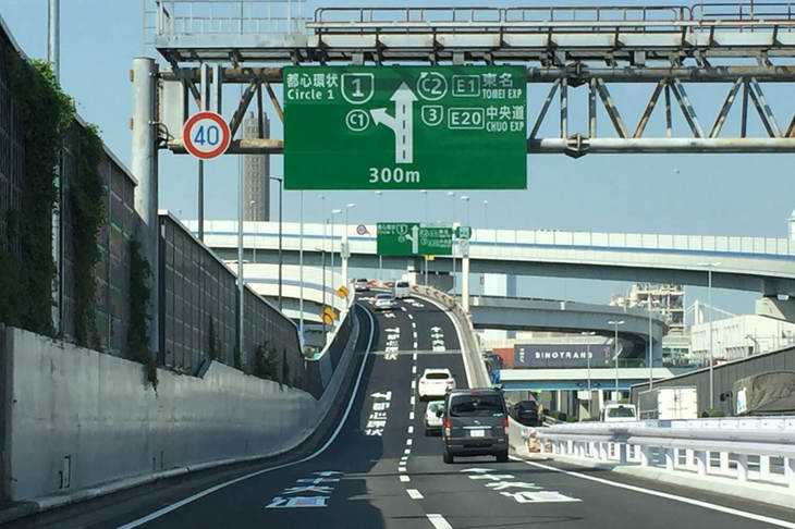 2車線になった大井JCT連絡路。