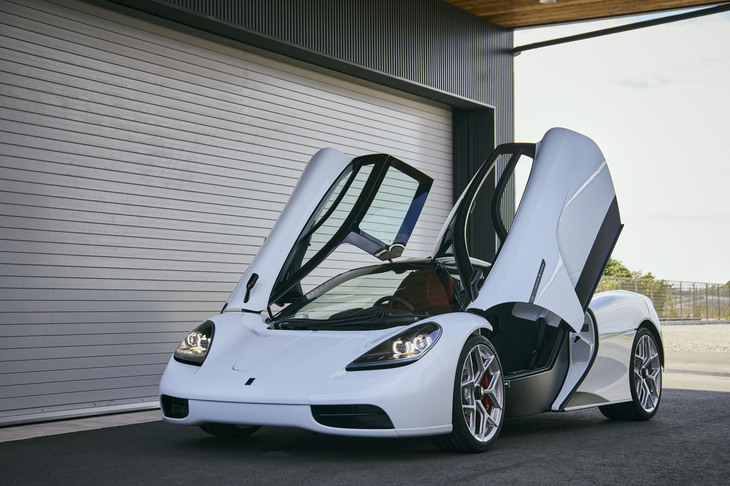 希代のレーシングカーデザイナー、ゴードン・マレーが自身の50作目として手がけたスーパーカー「GMA T.50」。ついに日本の地を踏んだ同車のディテールとサービス体制について詳細にリポートします。（photo：田村孝介）