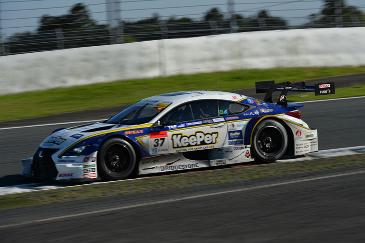 3位のKeePer TOM'S RC F（ジェームス・ロシター／平川 亮）。富士では「RC F」が2位から5位までを占めた。