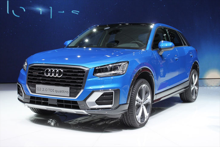 アウディQ2