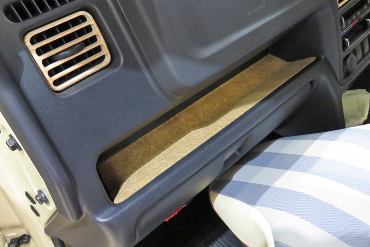 スズキ・キャリイ軽トラいちコンセプト（インテリア）