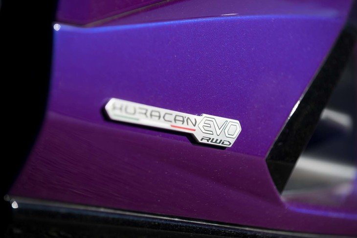 ランボルギーニ・ウラカンEVO RWDスパイダー