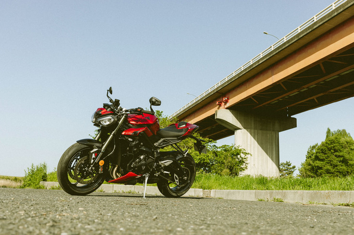トライアンフ・ストリートトリプル765 RS