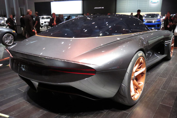 ジェネシス・エッセンティア コンセプト（エクステリア）