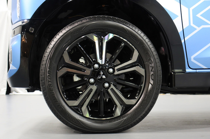 三菱K-EVコンセプトXスタイル（タイヤ＆ホイール）