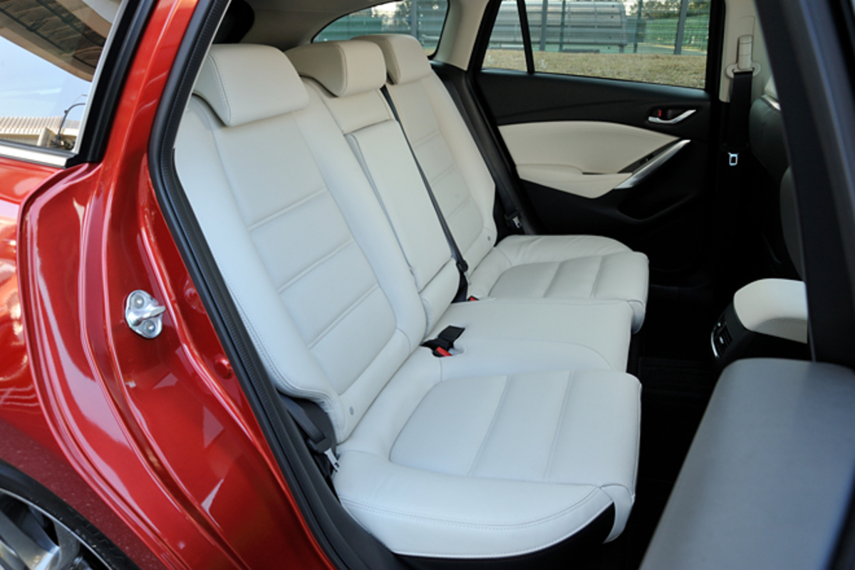 マツダ アテンザワゴンxd Lパッケージ 4wd 6mt 試乗記 生真面目なパートナー Webcg