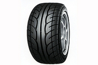 横浜ゴム「ADVAN NEOVA」をモデルチェンジ