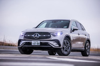 メルセデス・ベンツGLC220d 4MATIC
