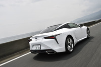 今回の試乗距離は約347km。満タン法燃費は9.6km/リッターとなった。