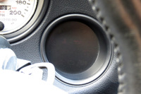 今回の修理では、コネクターを点検していたらエンジン警告灯が消えてしまったという。原因はコネクターの接触不良だったようだが……。