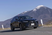レクサスNX450h＋“Fスポーツ”（4WD/CVT）／NX350h“バージョンL”（4WD/CVT）【試乗記】