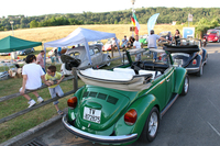 クリスタルガラス工房の見学や、地元ラジオ局の出張スタジオで盛り上がる本会場でのディナーなど、3日間のプログラムは盛りだくさん。