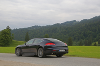 ポルシェ・パナメーラ4S エグゼクティブ（4WD/7AT）／パナメーラS E-ハイブリッド（FR/8AT）【海外試乗記】の画像