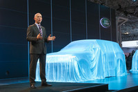 ランドローバーのグローバル・ブランド・ディレクターであるジョン・エドワーズ氏。