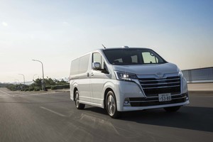 トヨタの新型高級ワゴン「グランエース」がデビュー 【ニュース】 - webCG