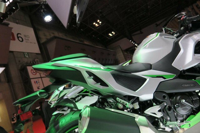 ジャパンモビリティショー2023(カワサキ・ニンジャe-1/ニンジャ7 ジャパンモビリティショー2023(カワサキ・ニンジャe-1/ニンジャ7