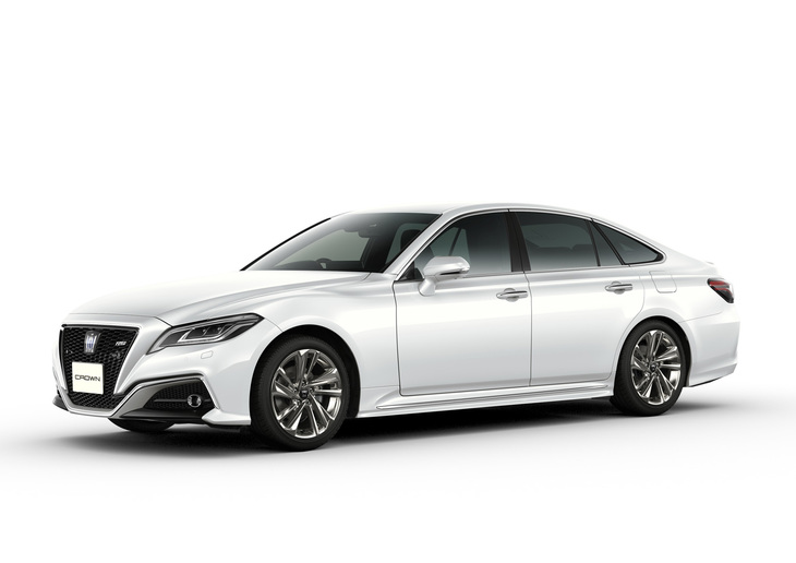 15代目となる現行「トヨタ・クラウン」。今後も車名は残るものの、セダンタイプはこれが最後となるかもしれない？