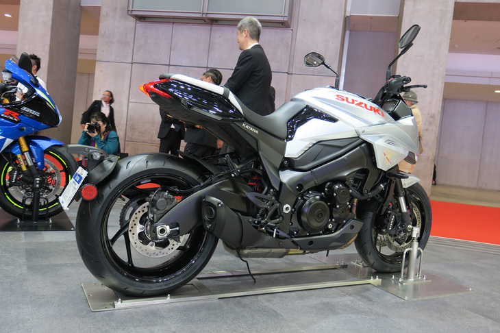 スズキ・カタナ